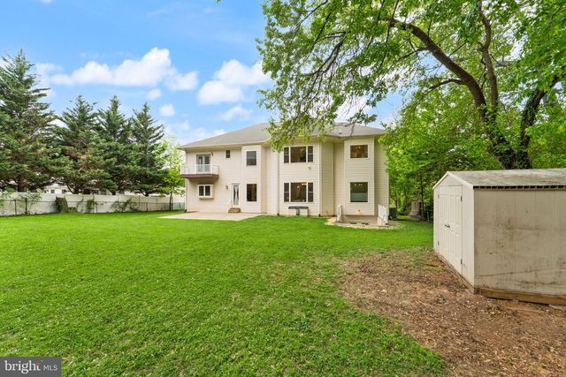 3906 ESTEL RD, Fairfax, VA 22031