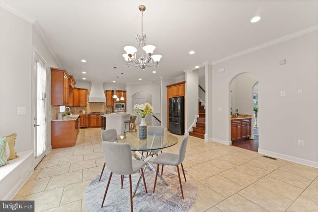 3906 ESTEL RD, Fairfax, VA 22031