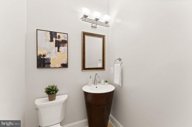 3906 ESTEL RD, Fairfax, VA 22031