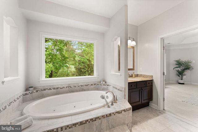 3906 ESTEL RD, Fairfax, VA 22031