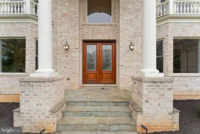 3906 ESTEL RD, Fairfax, VA 22031