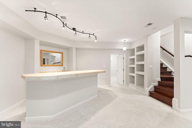 3906 ESTEL RD, Fairfax, VA 22031