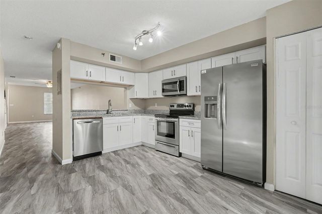 7218 E BANK DRIVE 205, Tampa, FL 33617