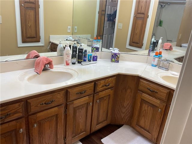 1800 Capps Road 8, Harrison, AR 72601