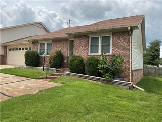 1800 Capps Road 8, Harrison, AR 72601