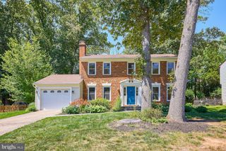 5631 FORT CORLORAN DR, Burke, VA 22015