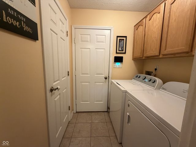 159 President Trail E, Indianapolis, IN 46229