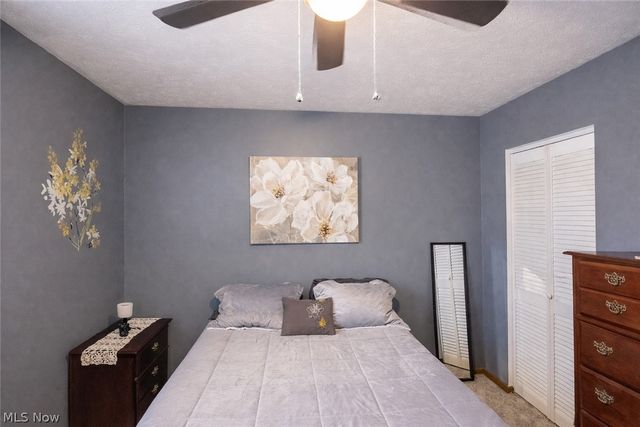 814 W 4th Street, Williamstown, WV 26187