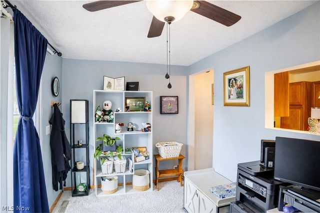 814 W 4th Street, Williamstown, WV 26187