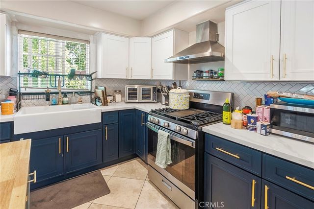 10856 Kalmia Street, Los Angeles, CA 90059