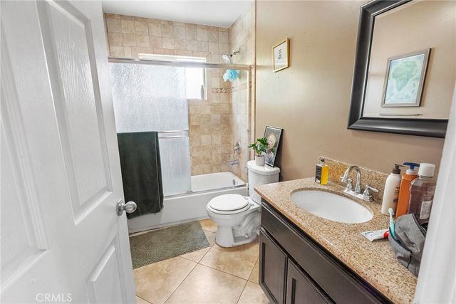 10856 Kalmia Street, Los Angeles, CA 90059