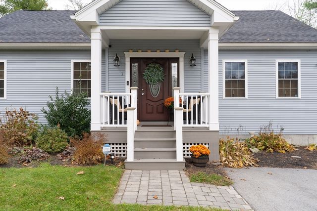 1 Leno Rd, Holland, MA 01521