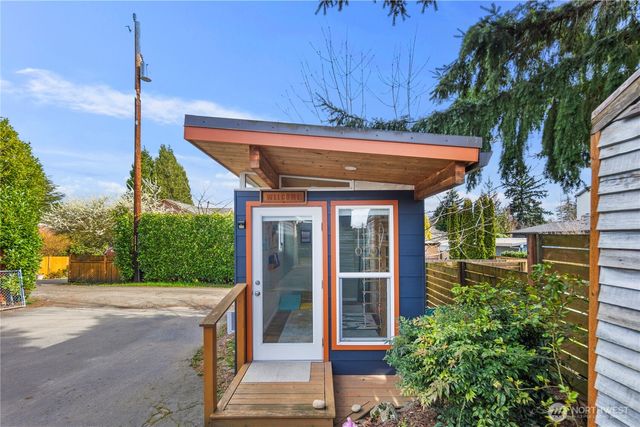 8628 20th Avenue SW, Seattle, WA 98106