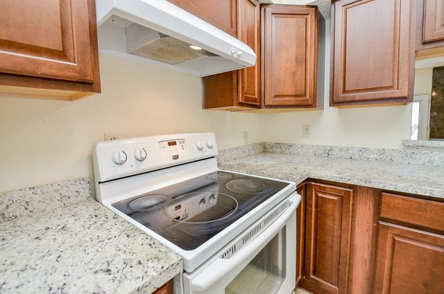 12300 Brookglade Circle 139, Houston, TX 77099