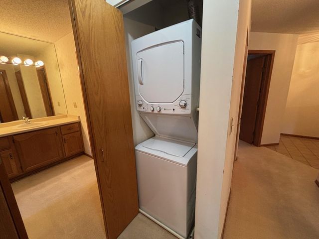 7614 York Avenue S 3117, Edina, MN 55435