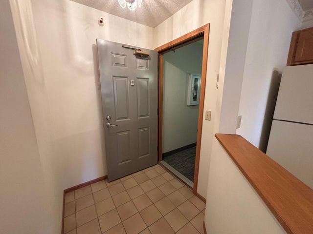 7614 York Avenue S 3117, Edina, MN 55435