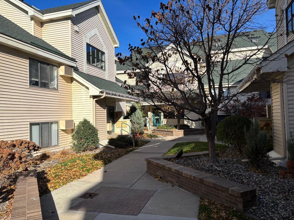 7614 York Avenue S 3117, Edina, MN 55435