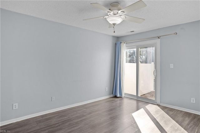 2558 Cove Point PL, Virginia Beach, VA 23454