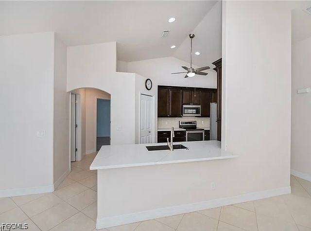 4607 SW 14th AVE, Cape Coral, FL 33914