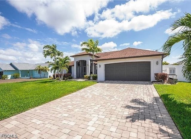 4607 SW 14th AVE, Cape Coral, FL 33914