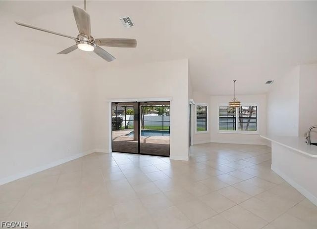 4607 SW 14th AVE, Cape Coral, FL 33914