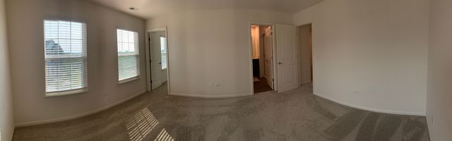 285 Lakeshore Drive, Oswego, IL 60543