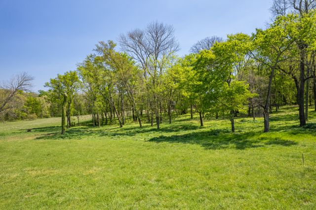 0 Old Zion Rd, Columbia, TN 38401