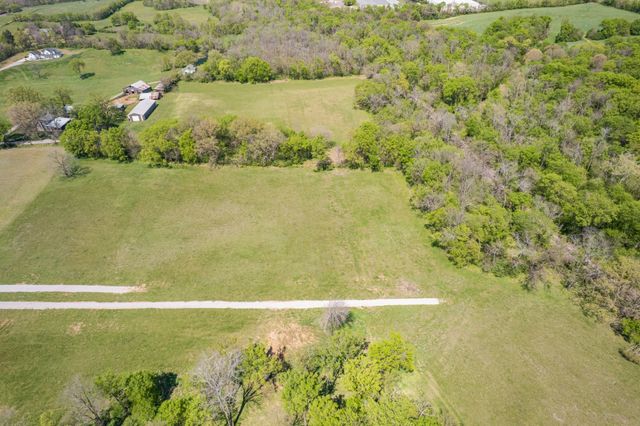 0 Old Zion Rd, Columbia, TN 38401