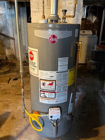 186 Maxfeild, New Bedford, MA 02740