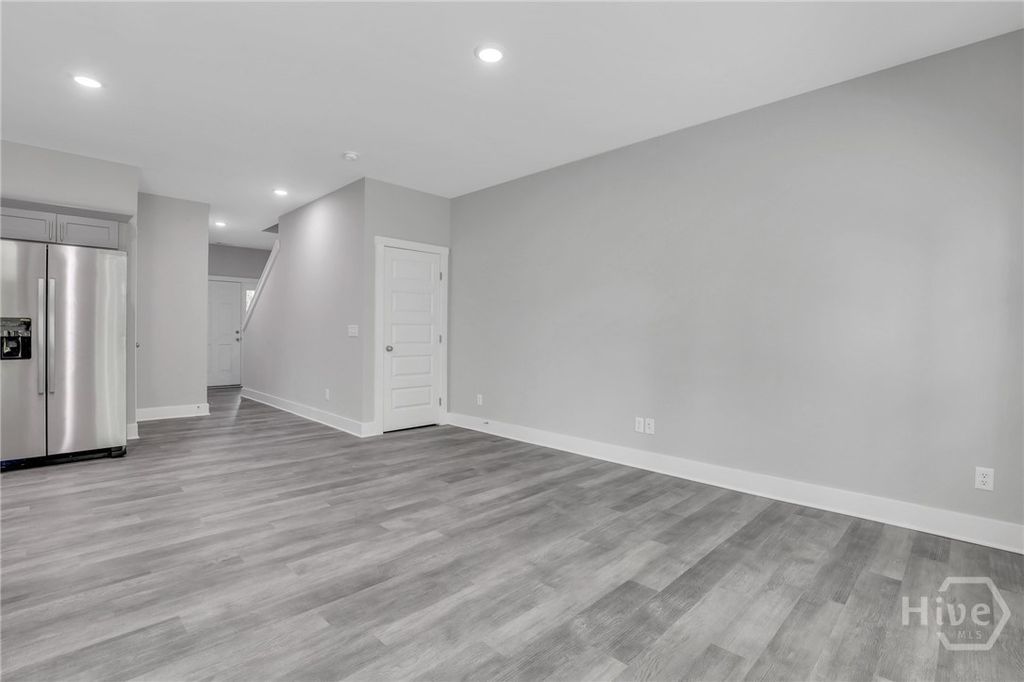 Image 13 of property listing at 105 Sherwood Court 2, Rincon, GA 31326