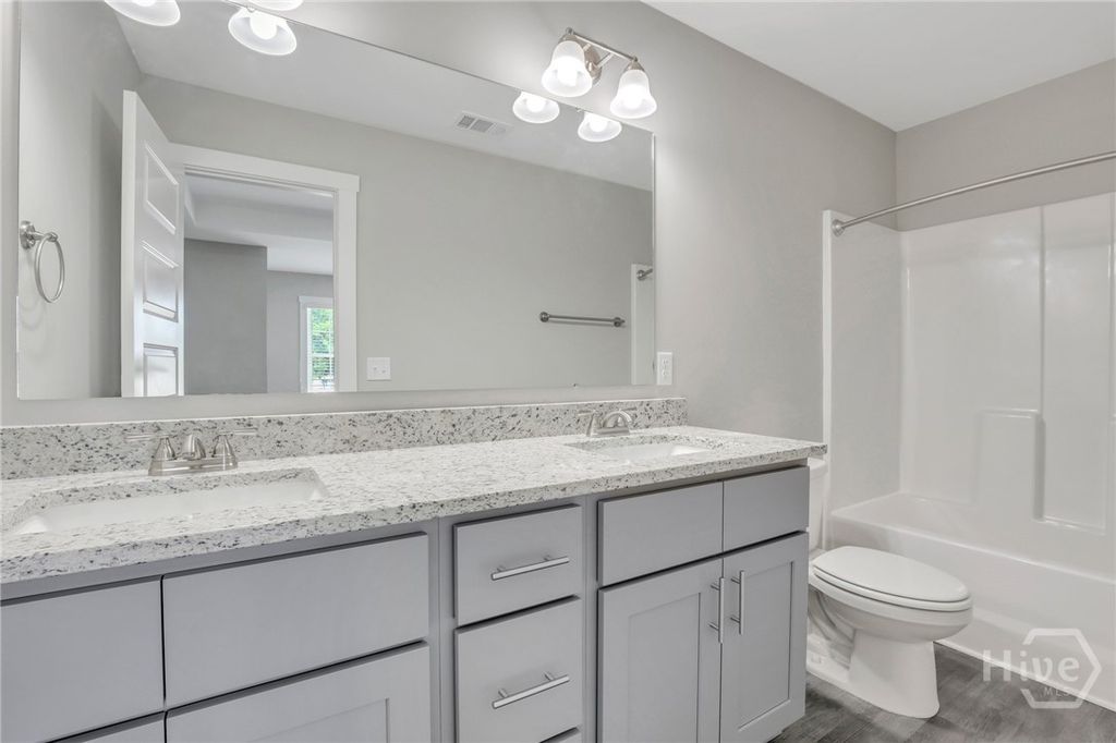 Image 31 of property listing at 105 Sherwood Court 2, Rincon, GA 31326