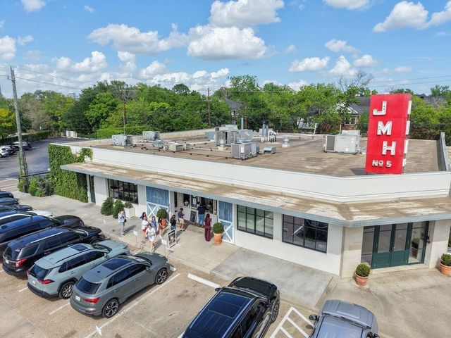 3702 Sunset Boulevard, West University Place, TX 77005