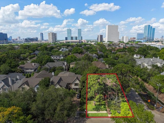 3702 Sunset Boulevard, West University Place, TX 77005