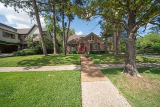 3702 Sunset Boulevard, West University Place, TX 77005