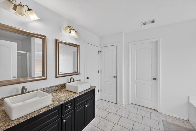 1424 Oxpens Road, Warrenville, SC 29851