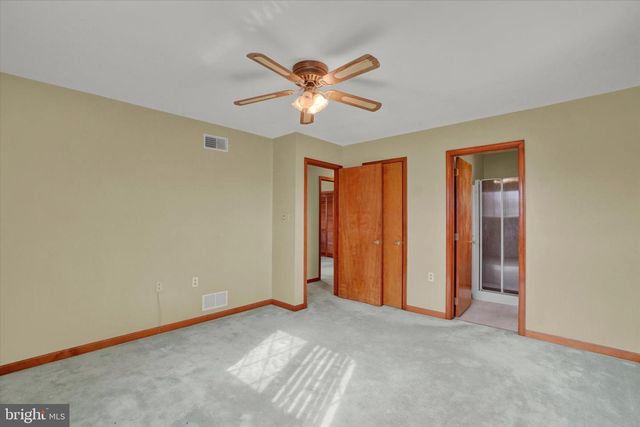 115 HILLSTREAM RD, Red Lion, PA 17356