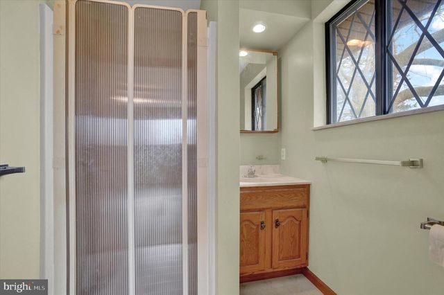 115 HILLSTREAM RD, Red Lion, PA 17356