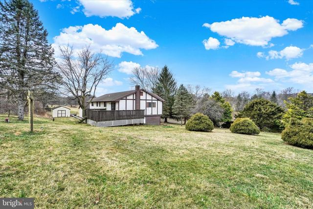 115 HILLSTREAM RD, Red Lion, PA 17356