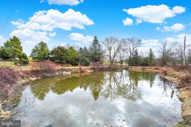 115 HILLSTREAM RD, Red Lion, PA 17356