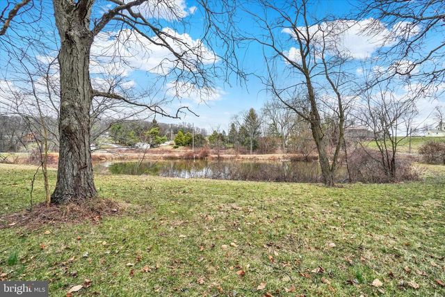 115 HILLSTREAM RD, Red Lion, PA 17356