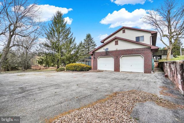 115 HILLSTREAM RD, Red Lion, PA 17356