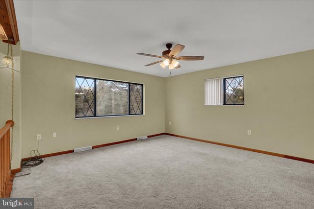 115 HILLSTREAM RD, Red Lion, PA 17356