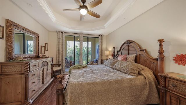 7718 LAKE VISTA COURT 207, Lakewood Ranch, FL 34202