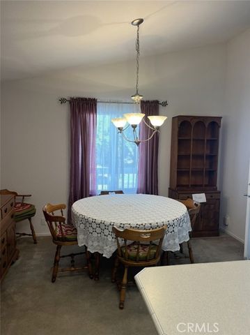 17 Serra Way, San Fernando, CA 91345