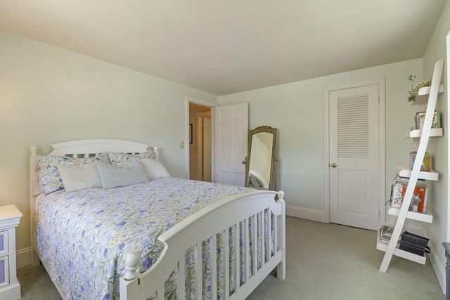 7503 3rd AVENUE, Kenosha, WI 53143