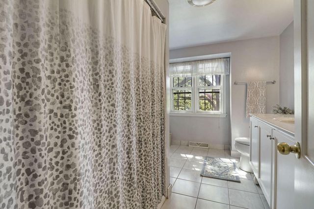 7503 3rd AVENUE, Kenosha, WI 53143