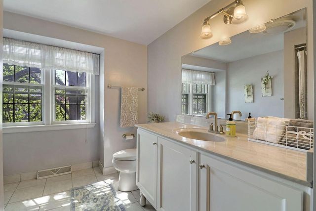 7503 3rd AVENUE, Kenosha, WI 53143