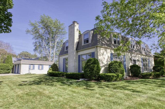 7503 3rd AVENUE, Kenosha, WI 53143