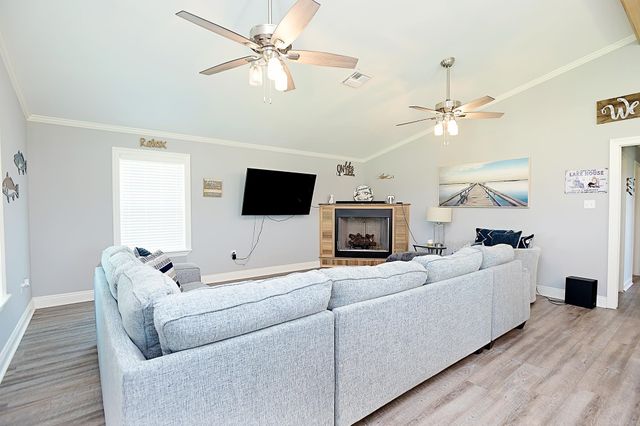 1805 Doctor Beatrous Rd, Theriot, LA 70397