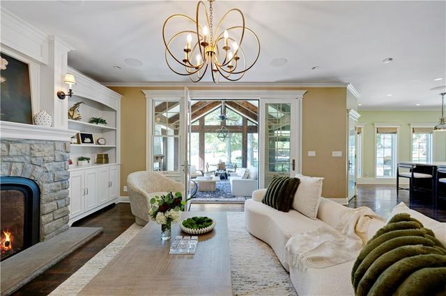 17554 Cody Street, Overland Park, KS 66221